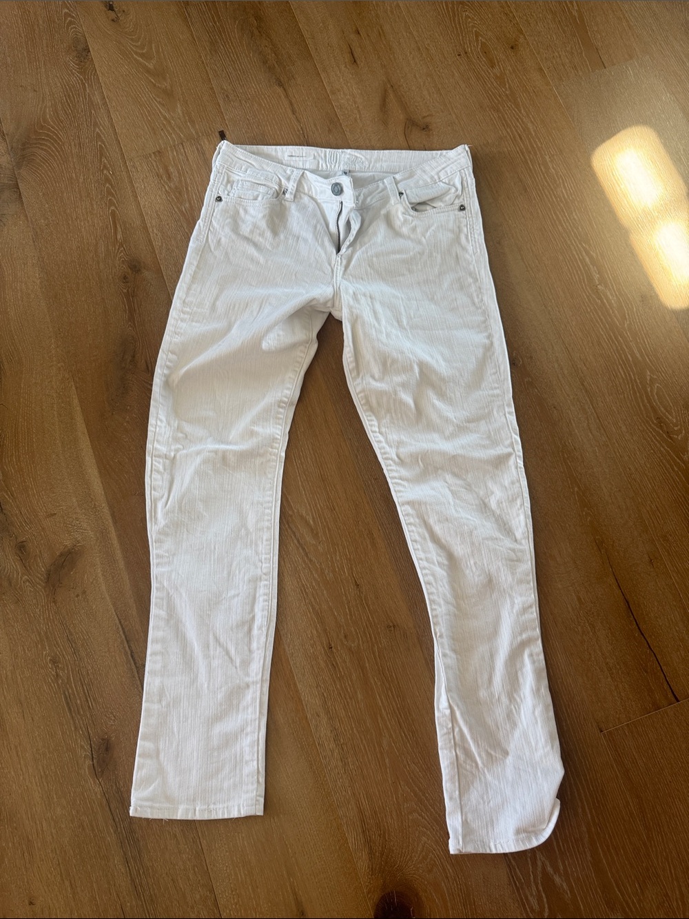 Kut from the Kloth women’s White Jeans